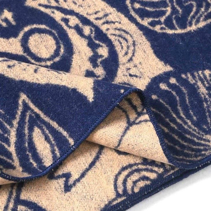 YiLi Mulberry Silk Shawl: Elegance in Every Thread